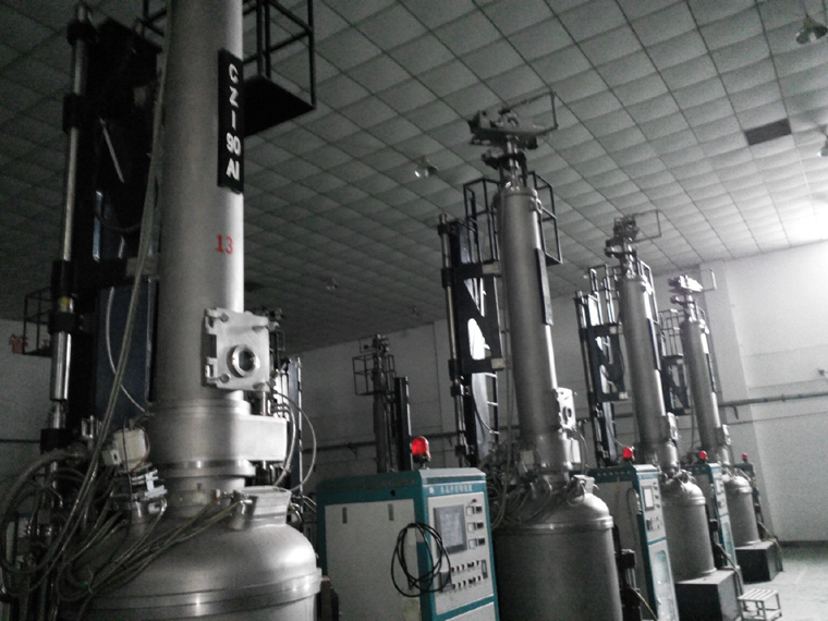 單晶爐工作原理,單晶爐為什么用氬氣