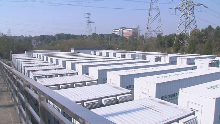 儲(chǔ)能板塊與電池板塊區(qū)別,工廠電池儲(chǔ)能電站優(yōu)缺點(diǎn)